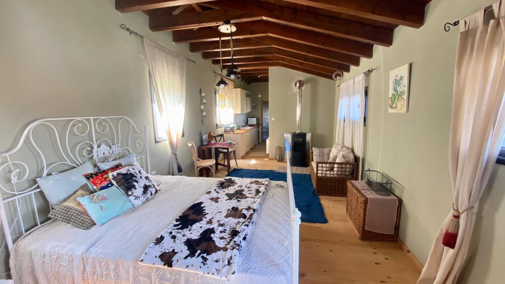 Little Garden Cabin Perivolaki ภายนอก รูปภาพ