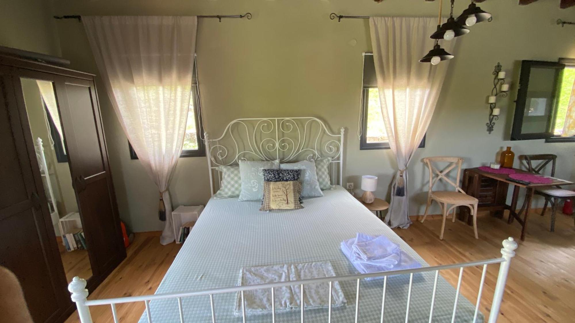 Little Garden Cabin Perivolaki ภายนอก รูปภาพ